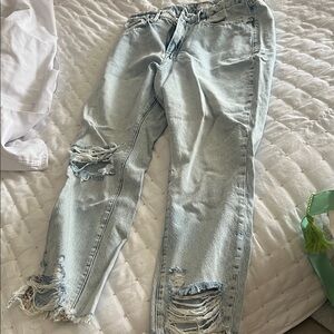 Good American Light Blue Ripped Boyfriend Jeans